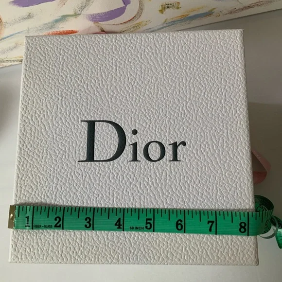 DIOR Nest of 3 Empty Boxes with a Pink Ribbon - Picture 9 of 14